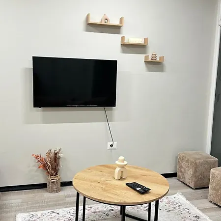 Downtown Apartment Tirana